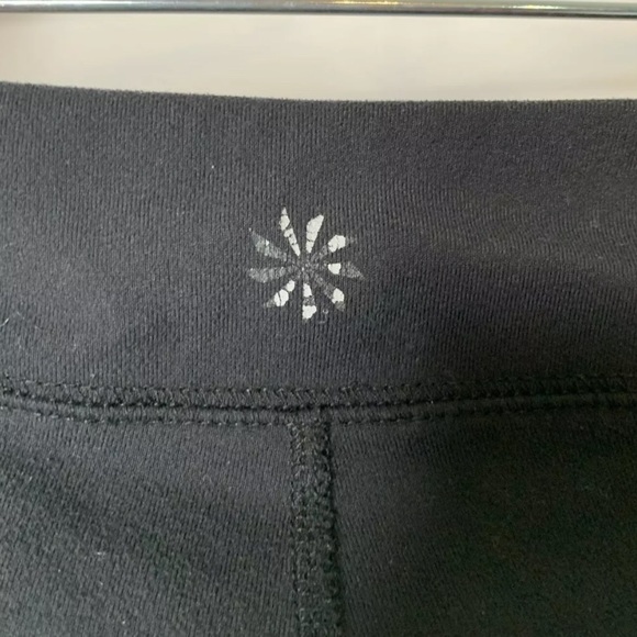 Athleta Crop wide leg leggings size small black - Picture 4 of 6